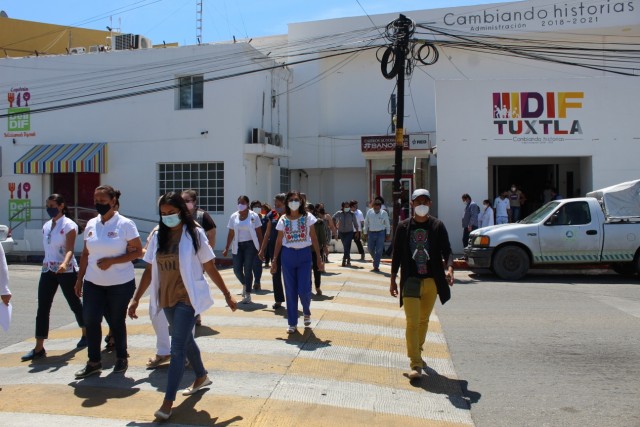El Sistema DIF Tuxtla se sumó al Simulacro Nacional