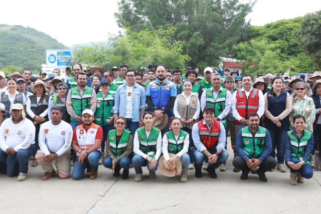 Jornada de Reforestación en el Sitio Clausurado del Relleno Sanitario de Tuxtla Gutiérrez
