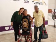 Entrega de ayudas técnicas