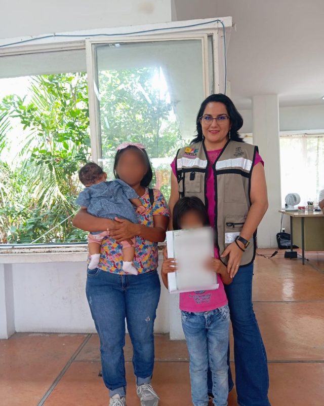 Trámite gratuito de registro de nacimiento.