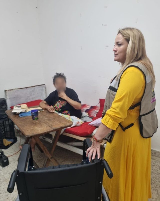 El Sistema DIF Tuxtla brindó atención a Doña Lupita, quien se encuentra en situación vulnerable.
